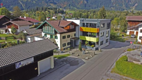 Alpenapart Singer - contactless check-in Reutte